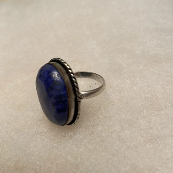 Large lapis lazuli stone and sterling silver ring size 8-8.5 - Picture 5 of 7